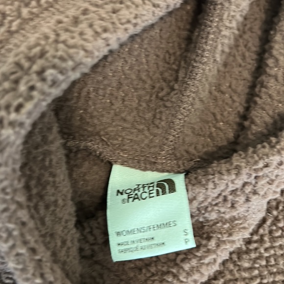 The North Face Hoodie - Picture 4 of 6